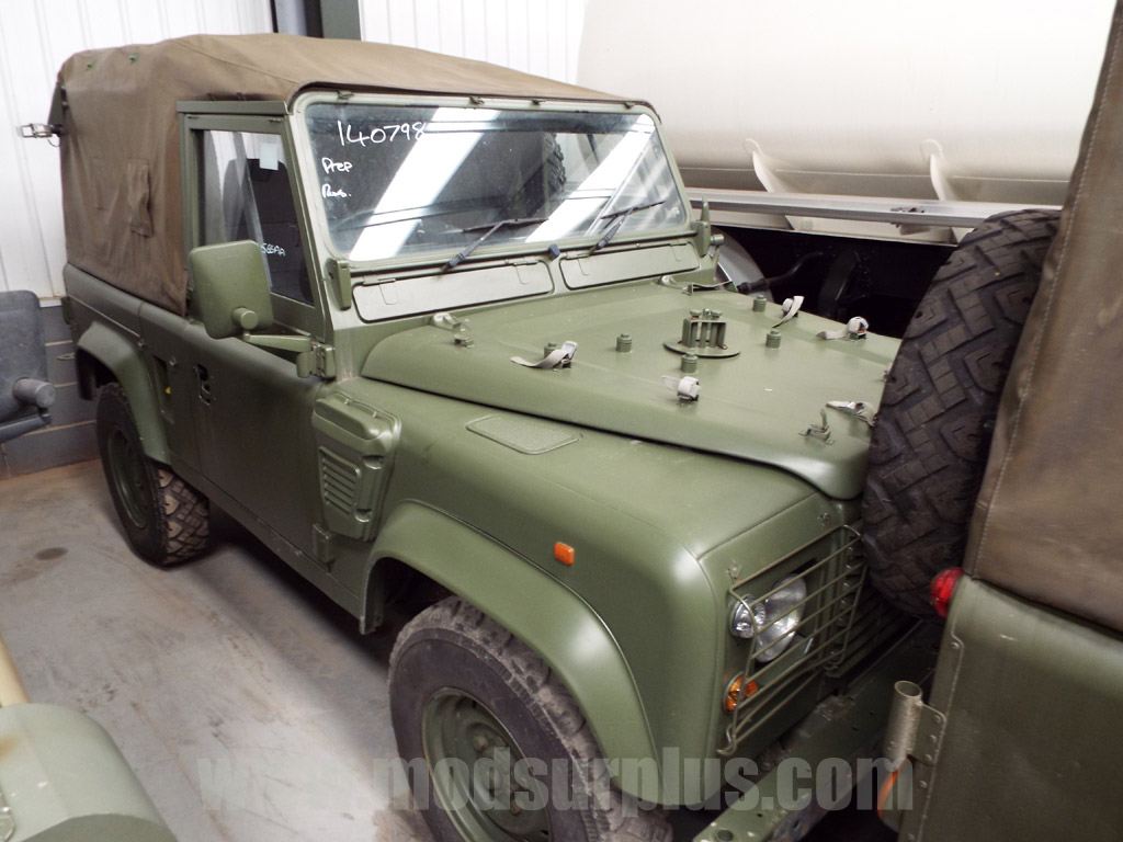 Land Rover Defender 90 Wolf RHD Air Portable Soft Top (Remus) - Govsales of ex military vehicles for sale, mod surplus