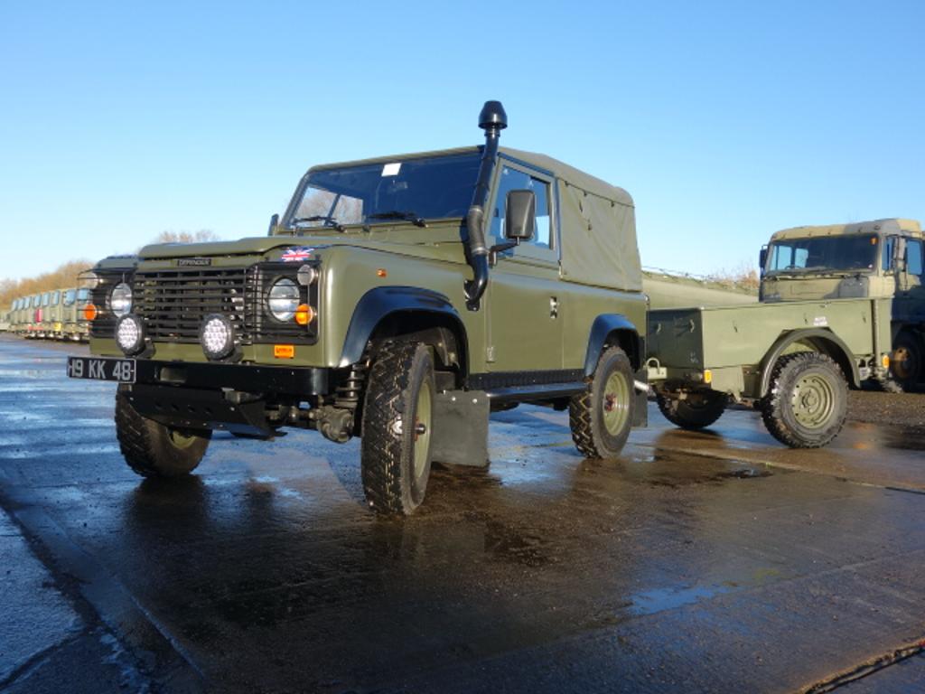 Land Rover Defender 90 Wolf (Remus) with Penman Trailer - ex military vehicles for sale, mod surplus