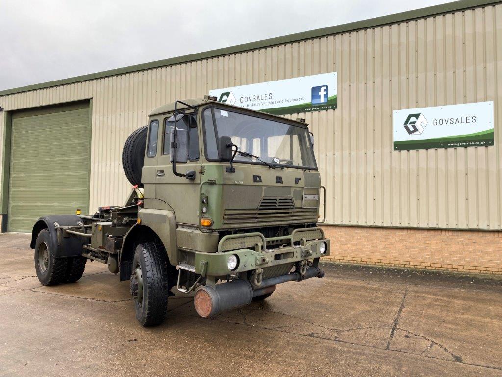 military vehicles for sale - Daf 2300 4x4 tractor unit