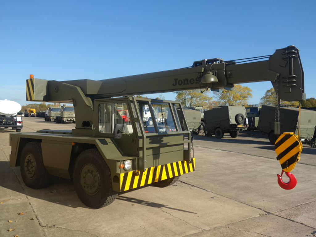 military vehicles for sale - Jones IF8M Crane