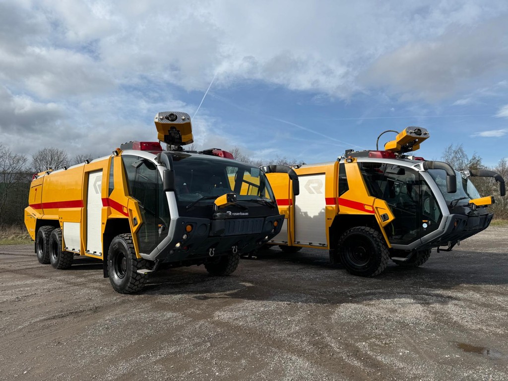 military vehicles for sale - Rosenbauer Panther ARFF 6x6 Fire Appliance