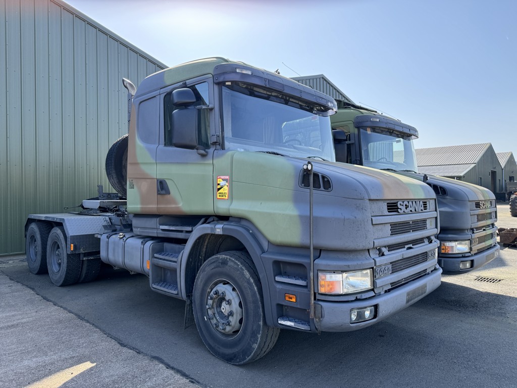 military vehicles for sale - Scania 530 144c 6x4 Tractor Units